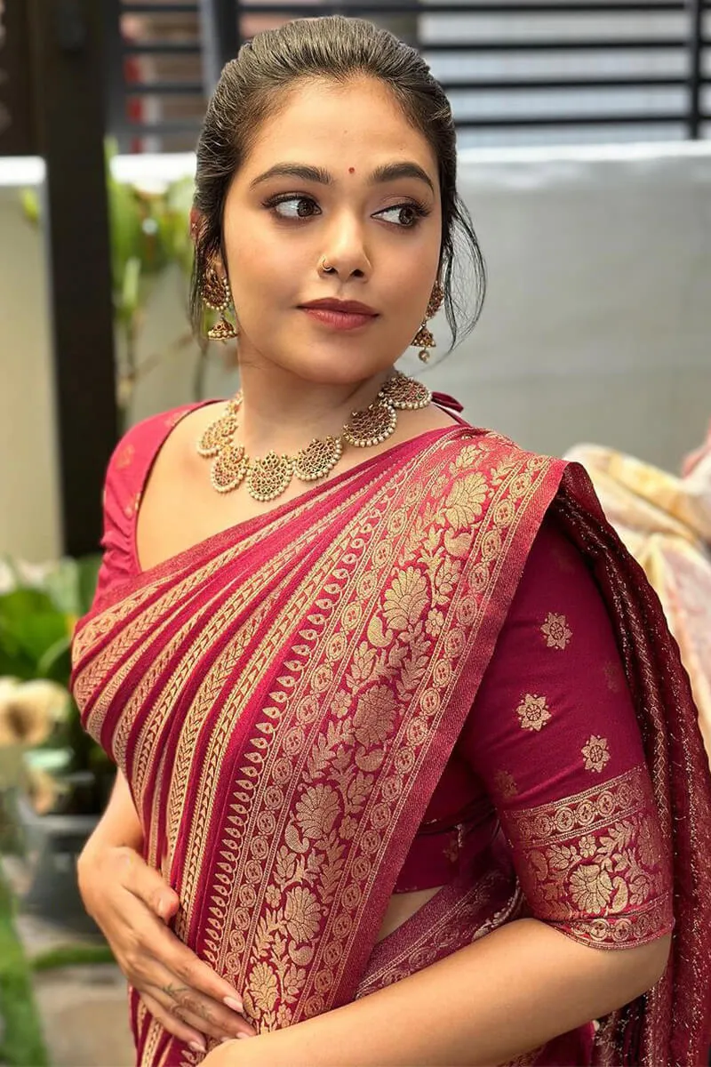Assemblage Dark Pink Soft Silk Saree With Flaunt Blouse Piece