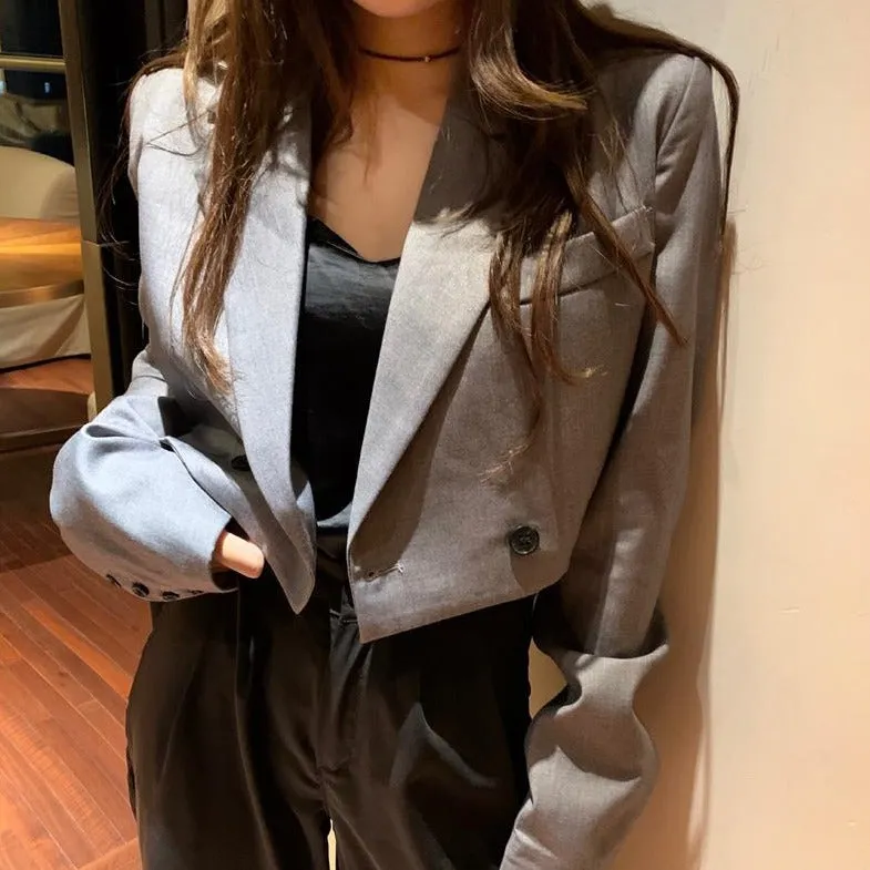 Cropped Blazer With Buttons