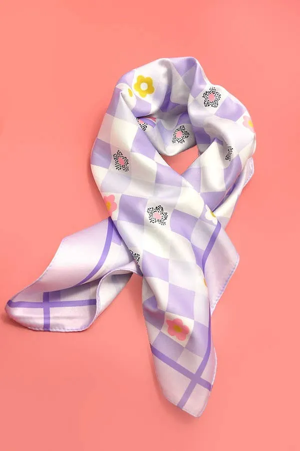 FLOWER DAISY PRINT SILKY FEEL BANDANA SCARF: Lilac