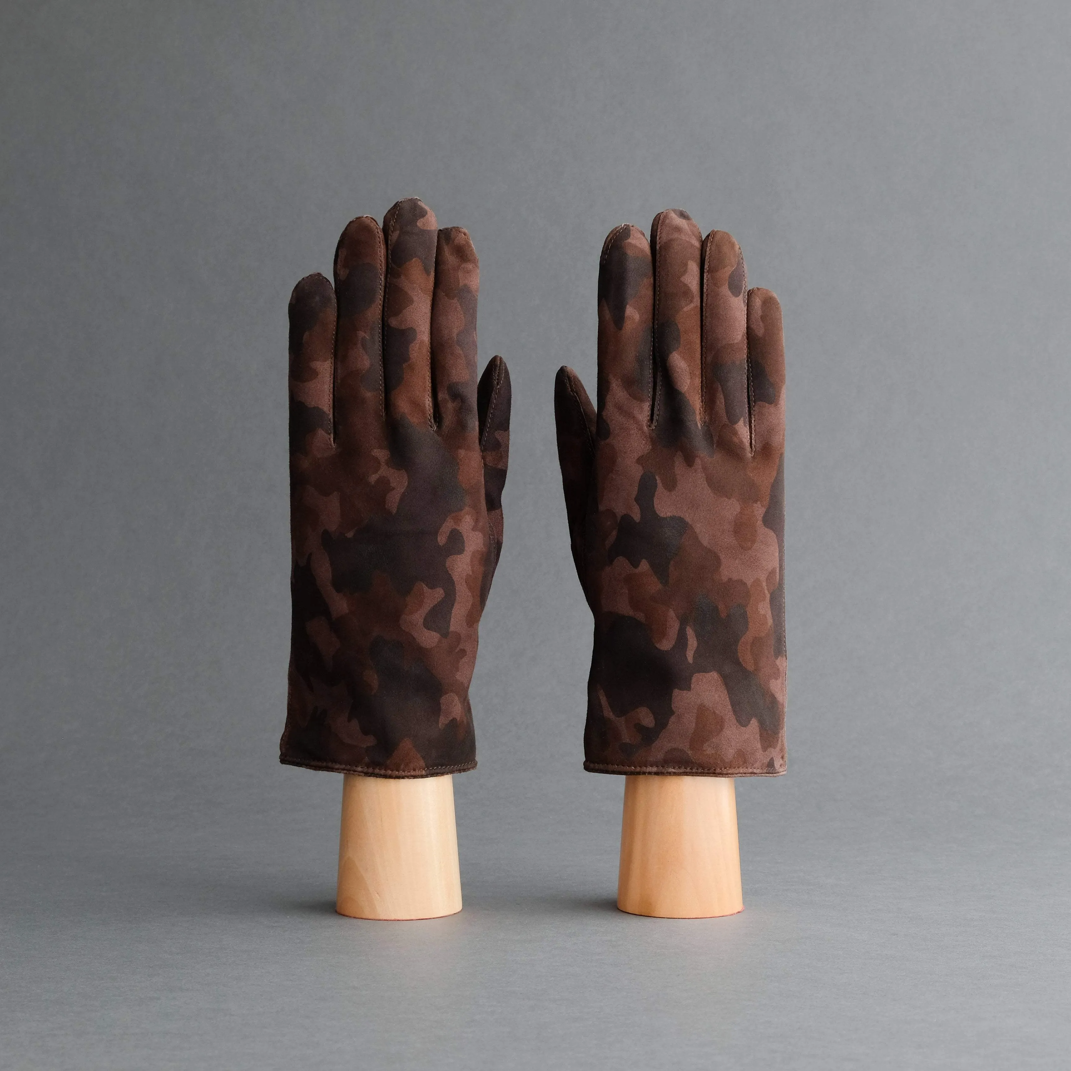Gentlemen's Gloves from Military Brown Goatskin Lined with Cashmere