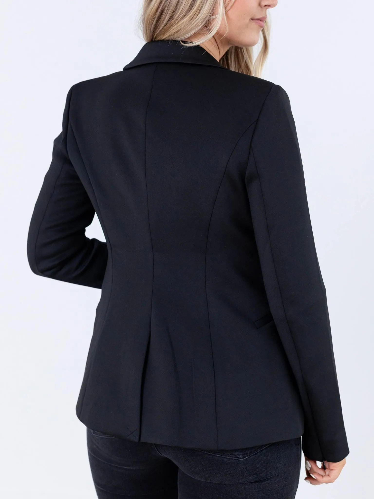 Good American Classic Sculpted Scuba Blazer