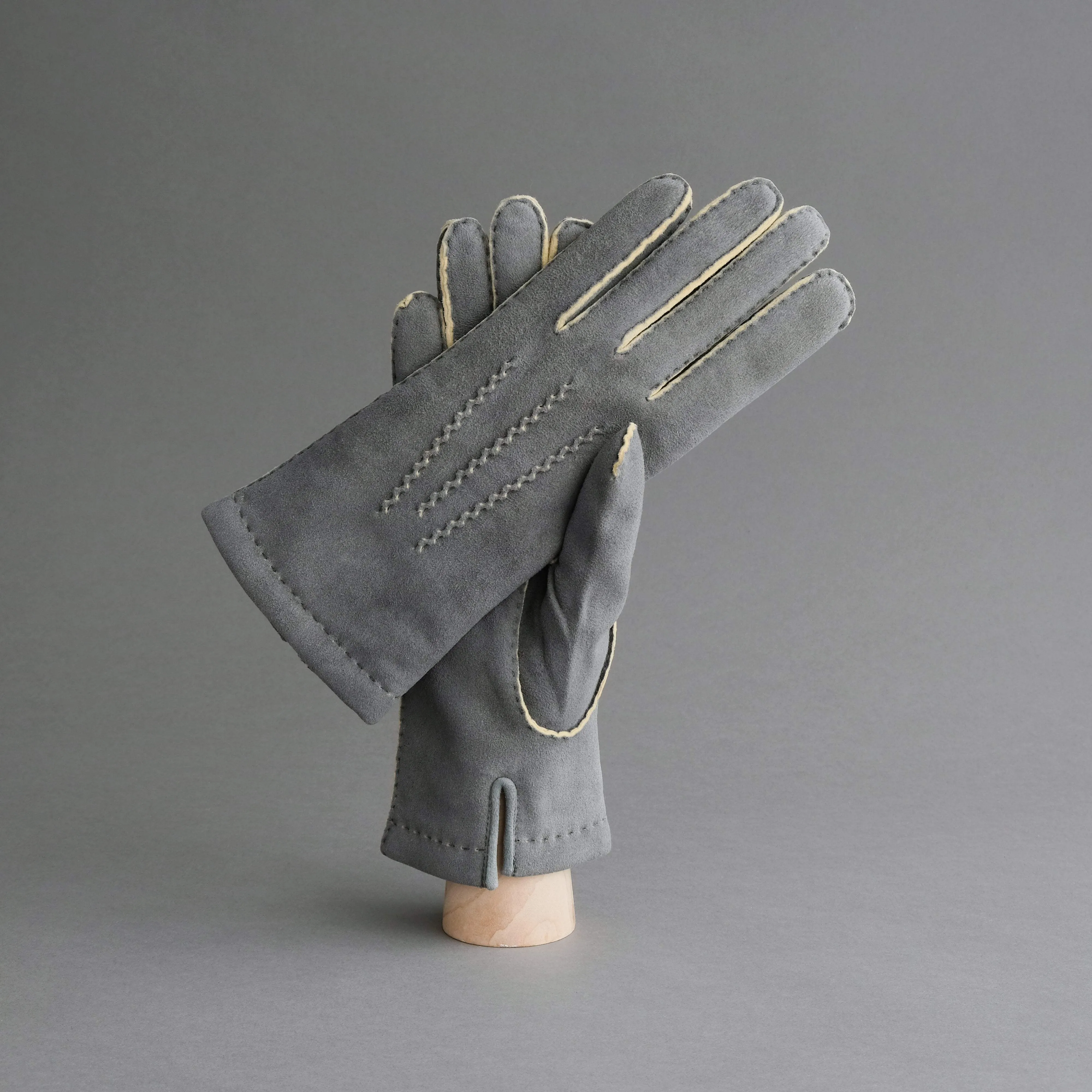 Ladies Gloves from Grey Doeskin with Cashmere Lining