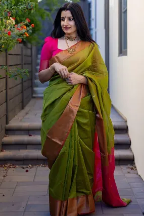Luxuriant Green Soft Silk Saree With Fragrant Blouse Piece