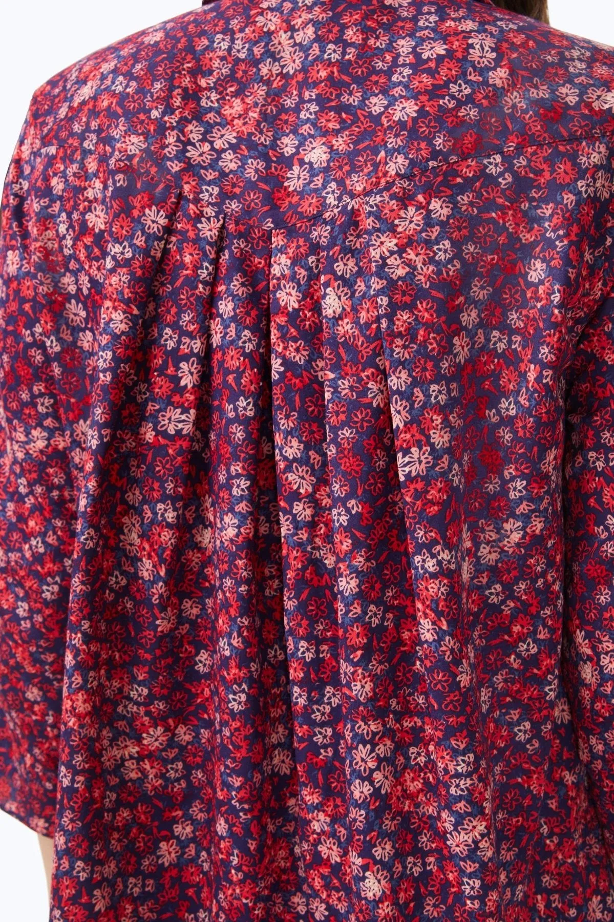 Piper No Iron Beach Blossoms Shirt