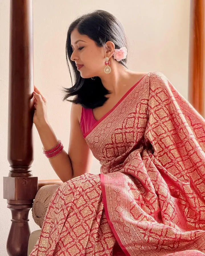 Seraglio Dark Pink Soft Silk Saree With Devastating Blouse Piece