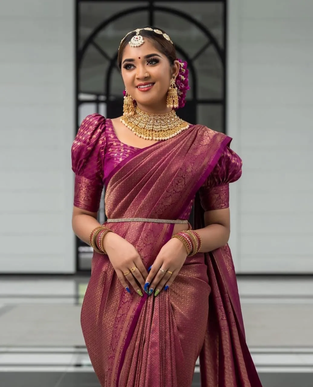 Symmetrical Purple Soft Silk Saree with Propinquity Blouse Piece