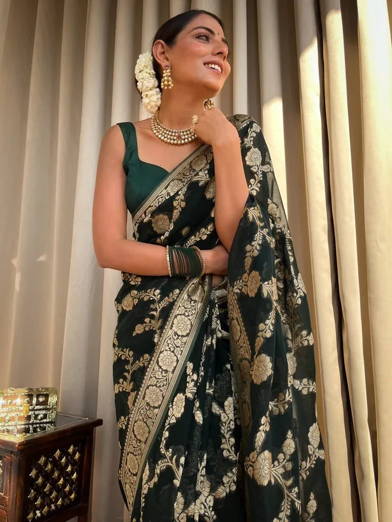 Tantalizing Dark Green Soft Silk Saree With Unique Blouse Piece
